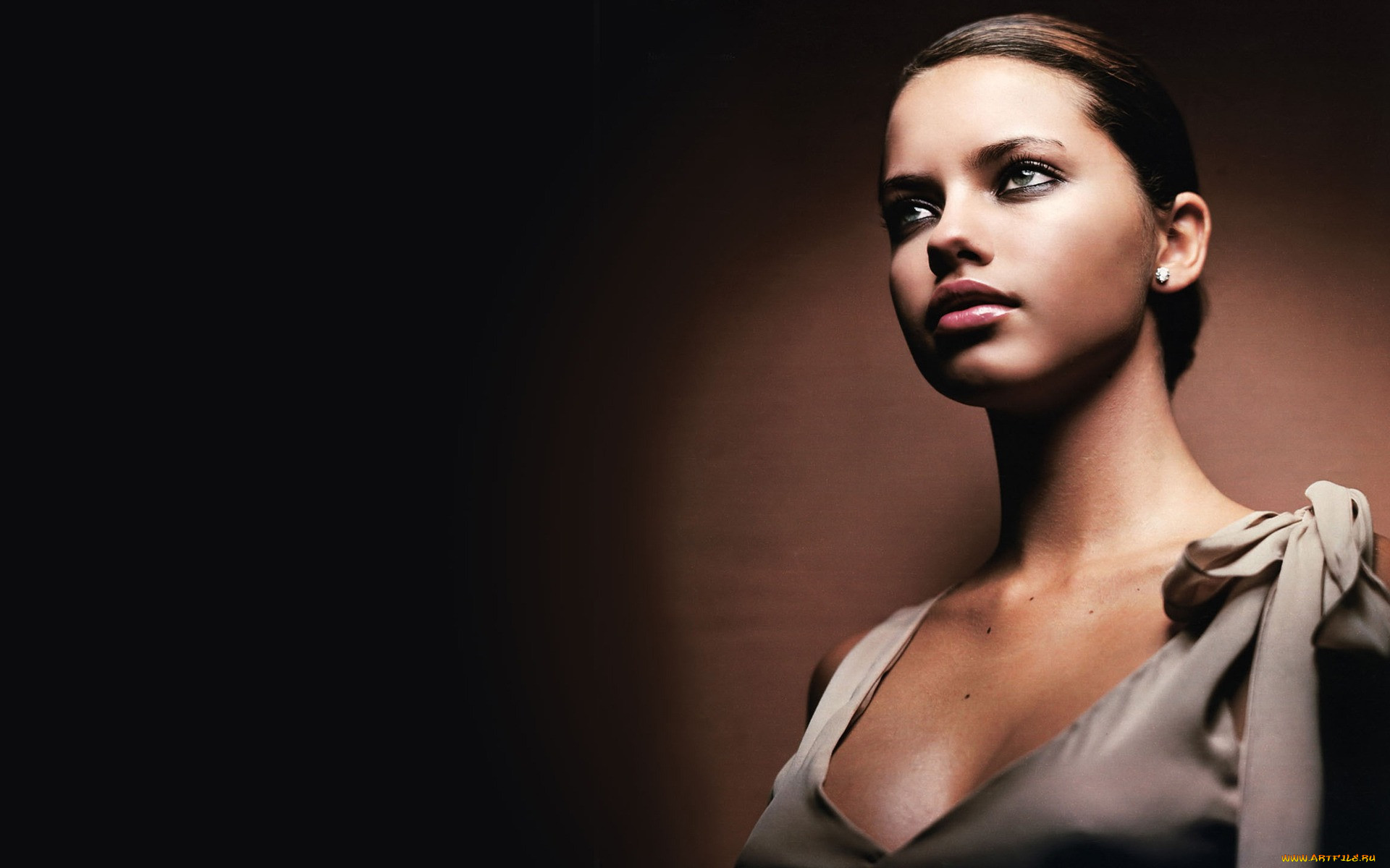 Adriana Lima, 